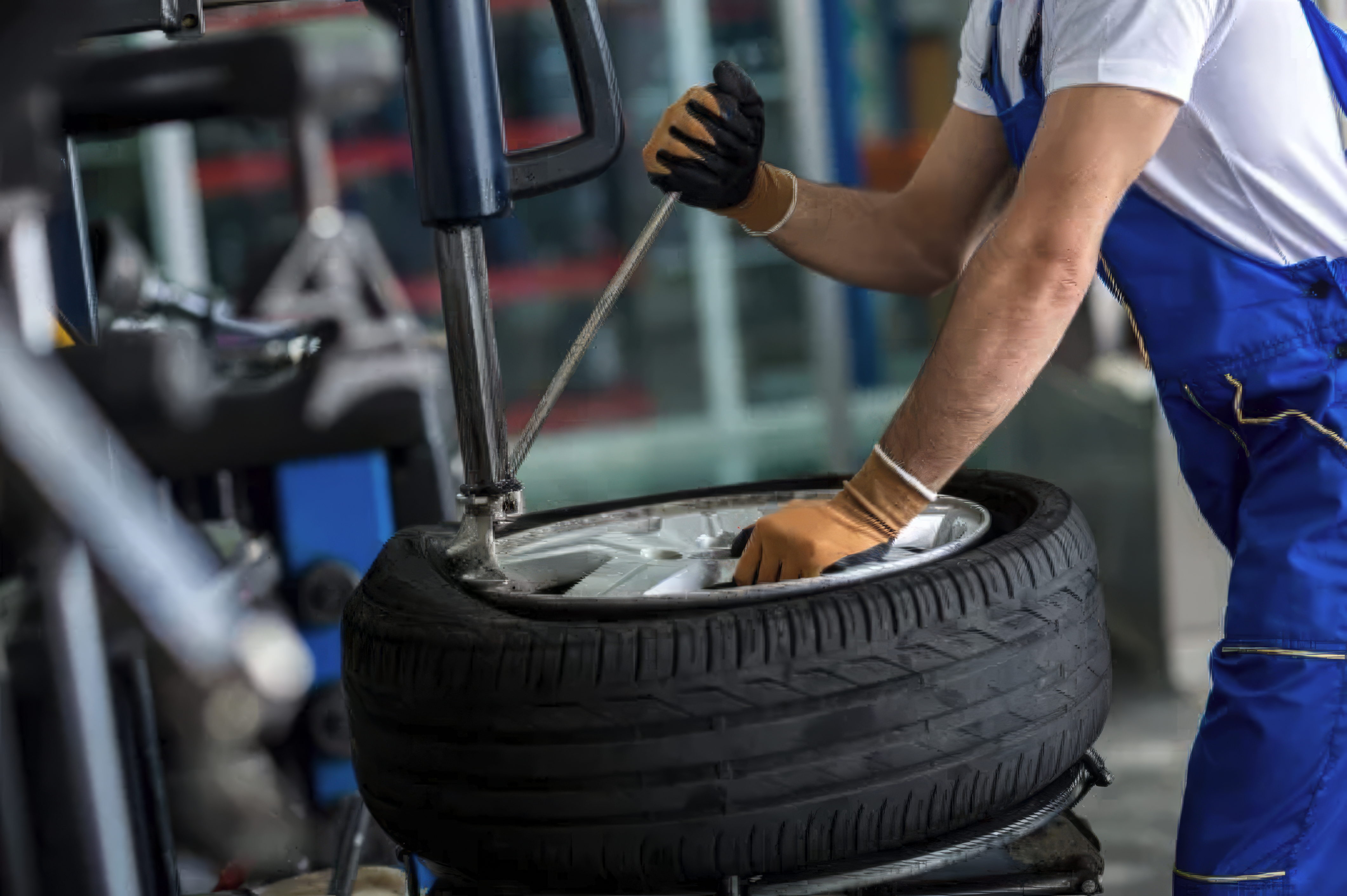 Tire mounting machine service Koreatown Los Angeles Western Auto Glass and Tire
